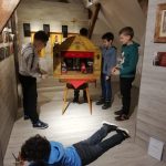 kto je za oponou 10 scaled