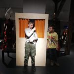 kto je za oponou 20 scaled